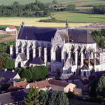 8.2 - la basilique royale de clc¦ºry-saint-andrc¦º (2).jpg